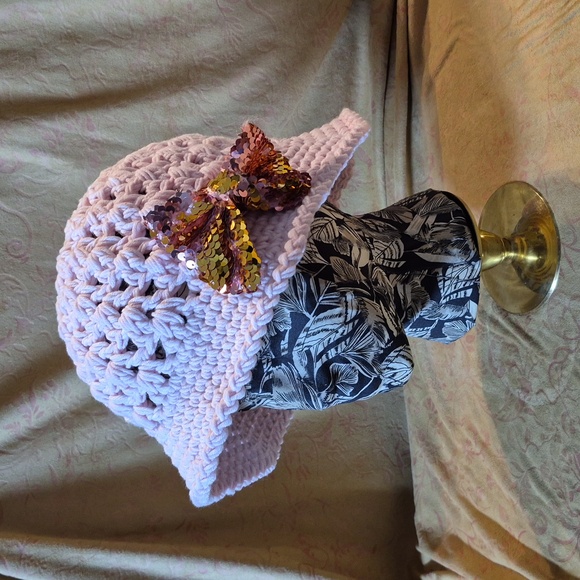 Handmade Accessories - Classic Vintage Look•Summer Crochet ☀️ Bucket Hat